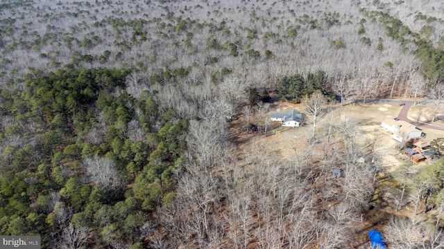 271 5TH AVE, Egg Harbor City, NJ 08215