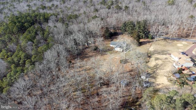 271 5TH AVE, Egg Harbor City, NJ 08215