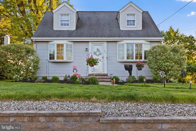 177 REGINA AVE, Hamilton, NJ 08619