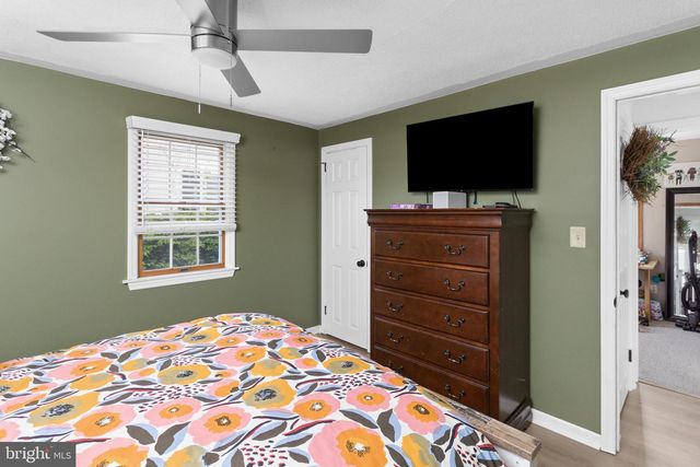 177 REGINA AVE, Hamilton, NJ 08619