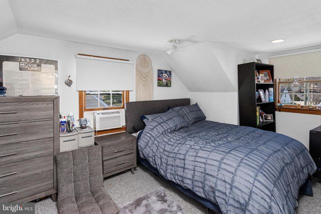 177 REGINA AVE, Hamilton, NJ 08619