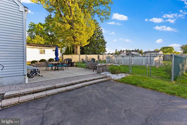 177 REGINA AVE, Hamilton, NJ 08619