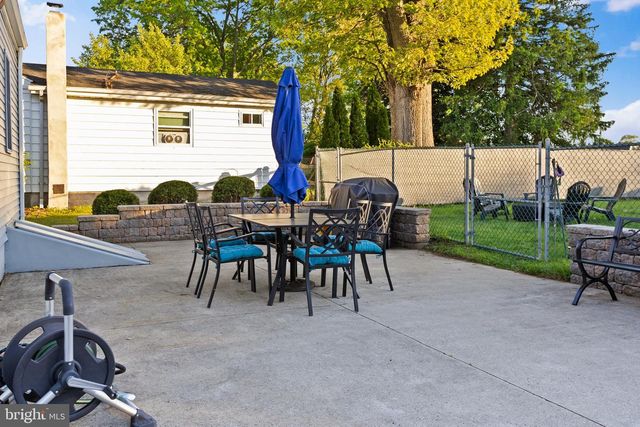 177 REGINA AVE, Hamilton, NJ 08619
