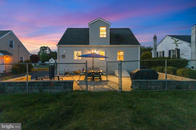 177 REGINA AVE, Hamilton, NJ 08619
