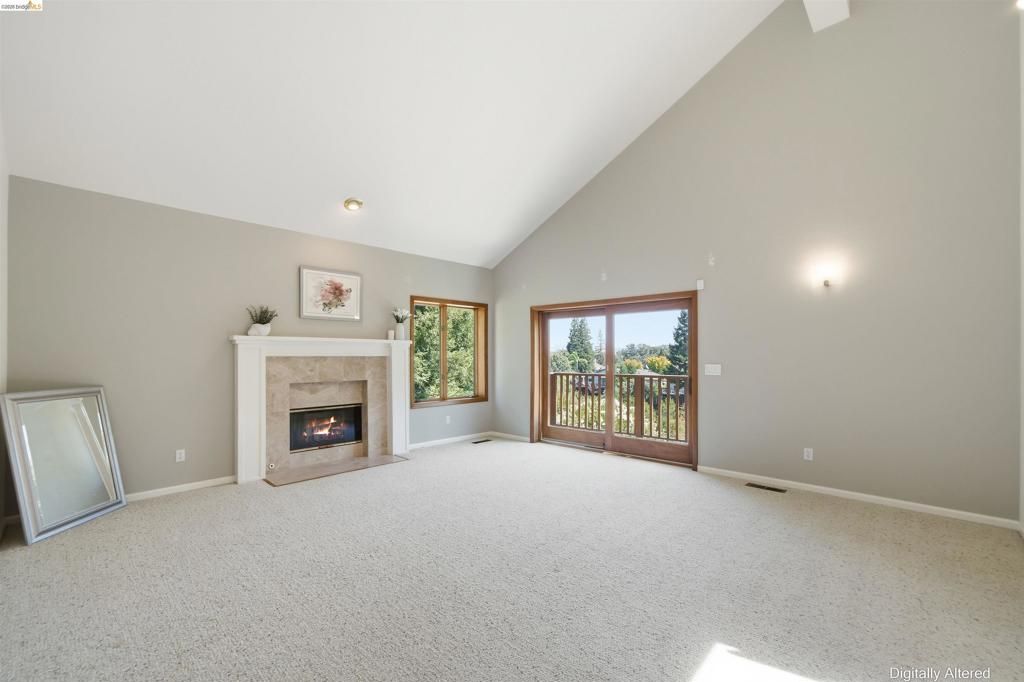 Image 27 of property listing at 3265 Greenhills Dr, Lafayette, CA 94549