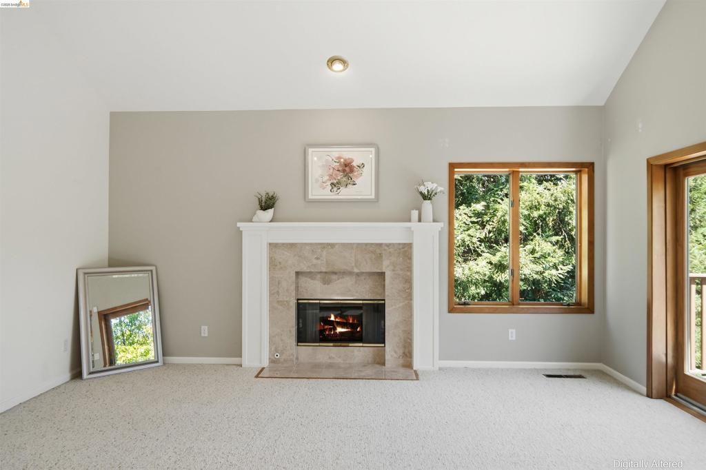 Image 29 of property listing at 3265 Greenhills Dr, Lafayette, CA 94549