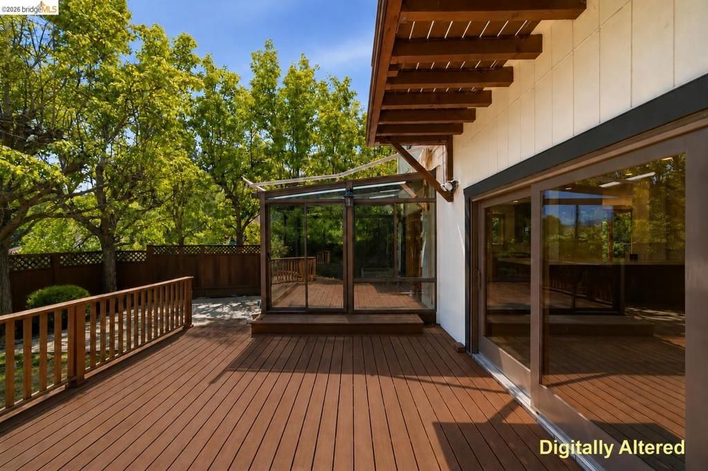 Image 44 of property listing at 3265 Greenhills Dr, Lafayette, CA 94549