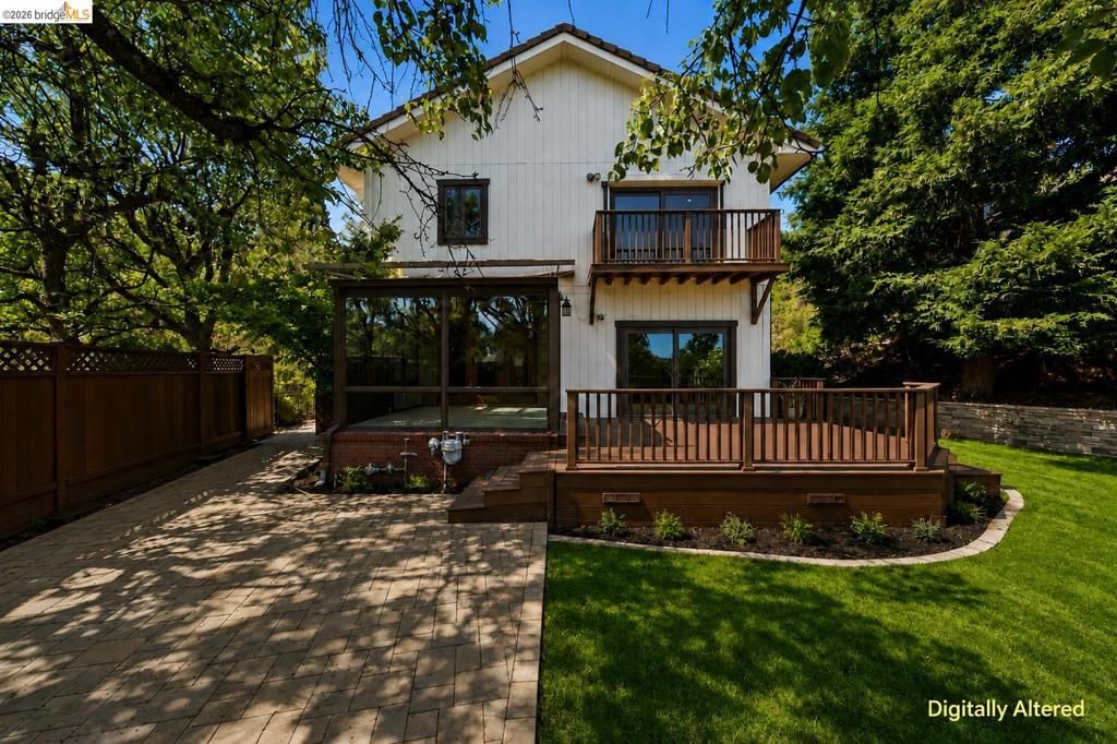 Image 46 of property listing at 3265 Greenhills Dr, Lafayette, CA 94549