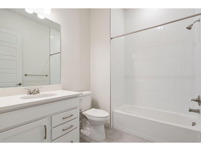 2978 Fleet Dr 3, Fort Collins, CO 80524