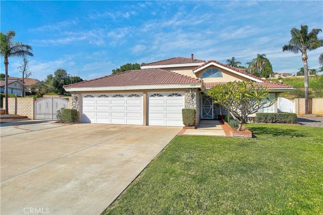 10849 Morning View Court, Riverside, CA 92505