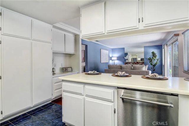 10849 Morning View Court, Riverside, CA 92505