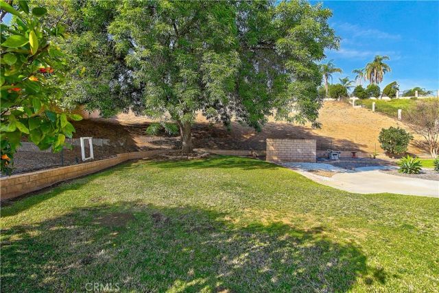 10849 Morning View Court, Riverside, CA 92505