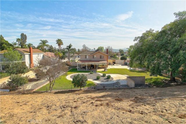 10849 Morning View Court, Riverside, CA 92505