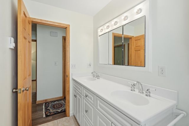 30 Drury Drive, Essex Junction, VT 05452