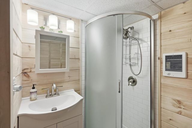 30 Drury Drive, Essex Junction, VT 05452