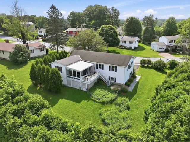 30 Drury Drive, Essex Junction, VT 05452