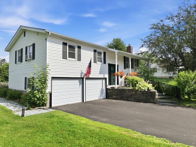 30 Drury Drive, Essex Junction, VT 05452