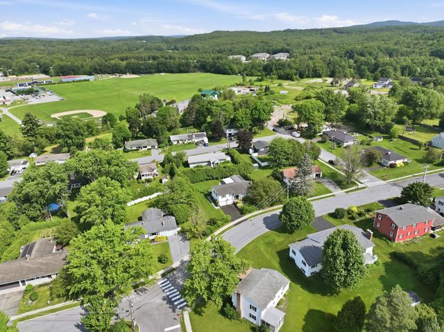 30 Drury Drive, Essex Junction, VT 05452