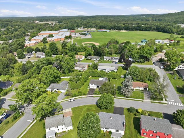 30 Drury Drive, Essex Junction, VT 05452