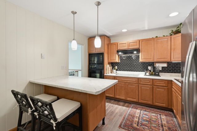 30 Drury Drive, Essex Junction, VT 05452