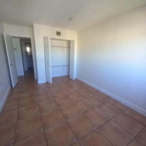 3610 NW 21st 413, Lauderdale Lakes, FL 33311