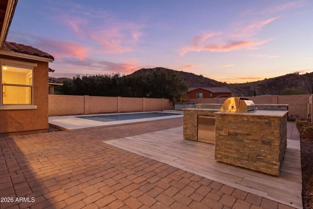10319 W ROSEWOOD Lane, Peoria, AZ 85383