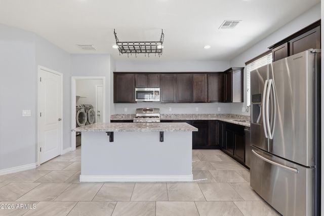 10319 W ROSEWOOD Lane, Peoria, AZ 85383