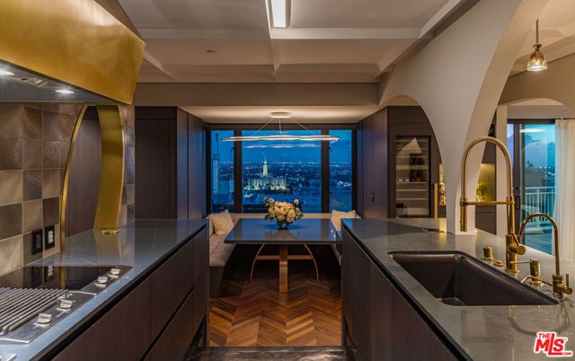 10727 Wilshire Boulevard 1805, Los Angeles, CA 90024