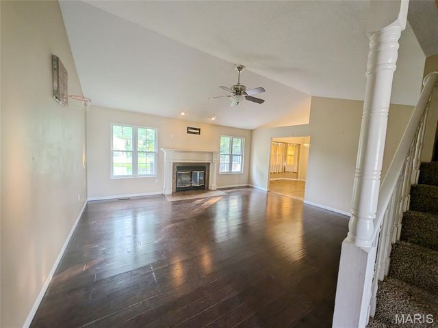 71 Mimosa Drive, Pontoon Beach, IL 62040