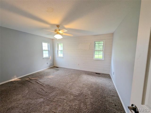 71 Mimosa Drive, Pontoon Beach, IL 62040