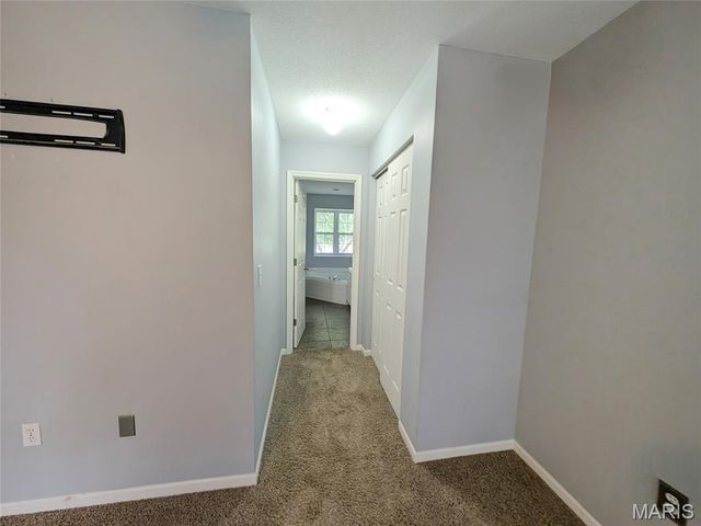 71 Mimosa Drive, Pontoon Beach, IL 62040