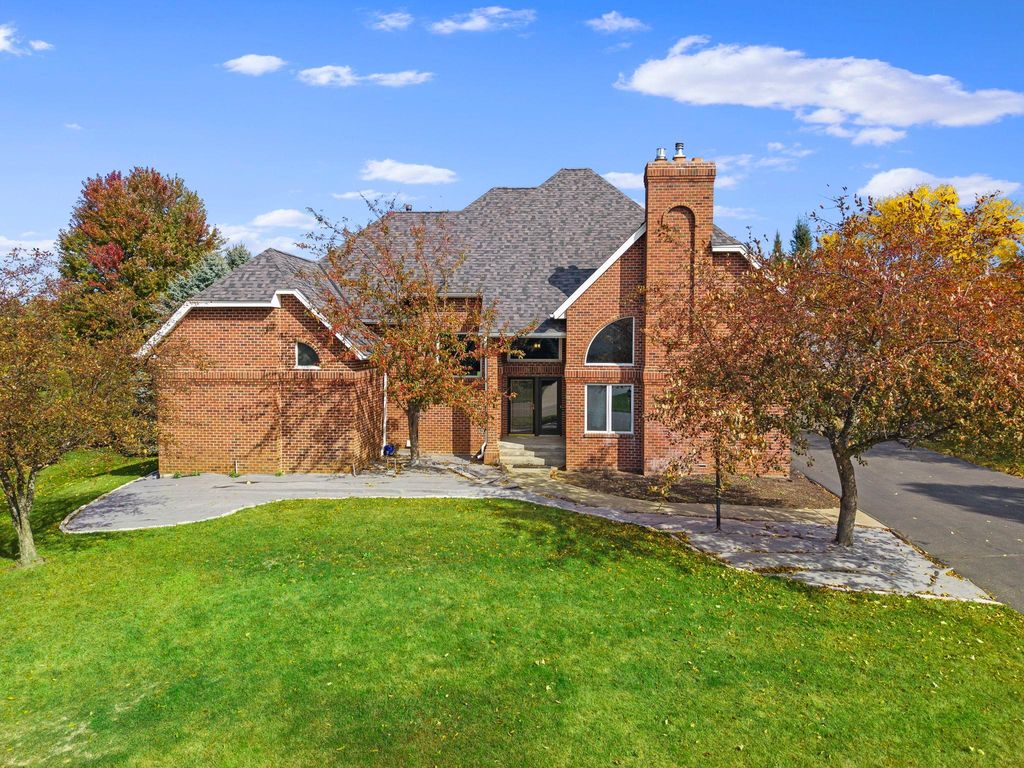 9490 Wedgewood Drive, Woodbury, MN 55125 — photo 2