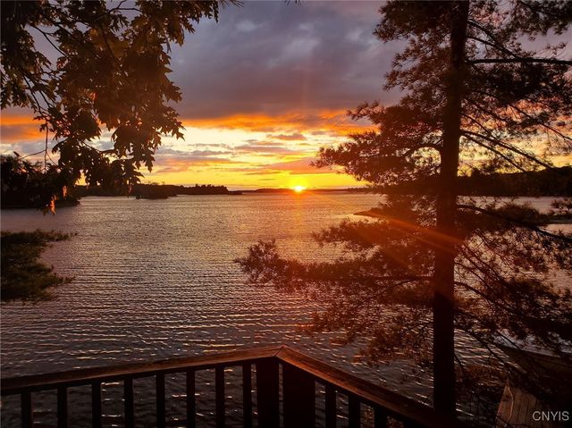 2 Mink, Hammond, NY 13646