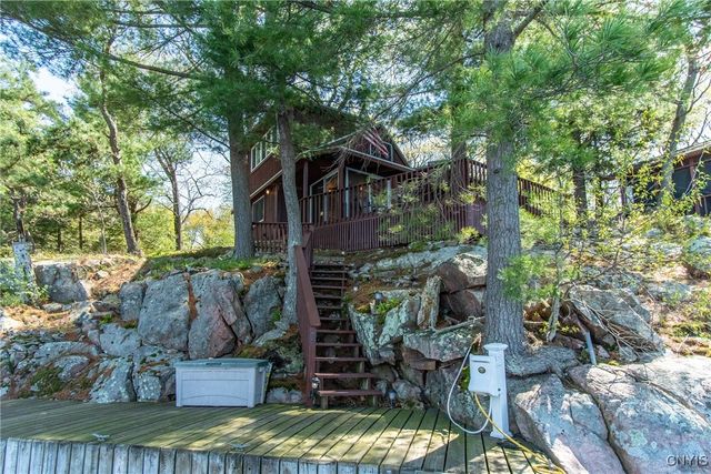 2 Mink, Hammond, NY 13646