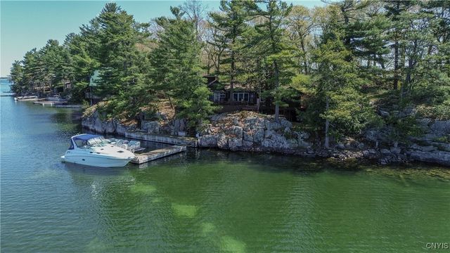 2 Mink, Hammond, NY 13646