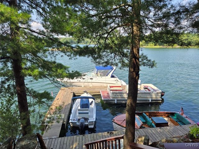 2 Mink, Hammond, NY 13646