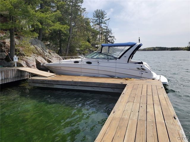 2 Mink, Hammond, NY 13646