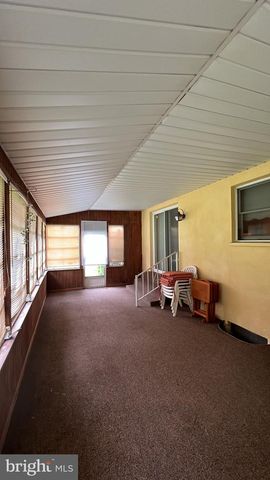 56 N ONEIL ST, Mohnton, PA 19540