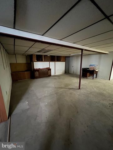 56 N ONEIL ST, Mohnton, PA 19540