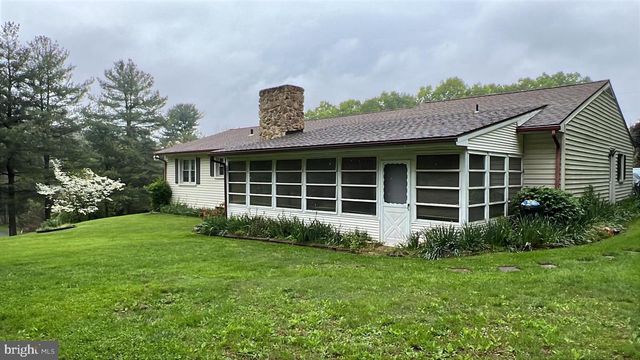 56 N ONEIL ST, Mohnton, PA 19540