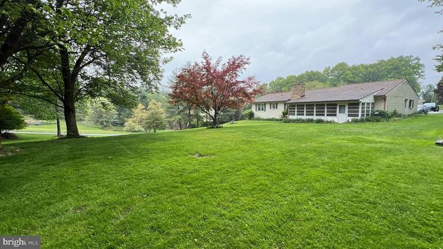 56 N ONEIL ST, Mohnton, PA 19540