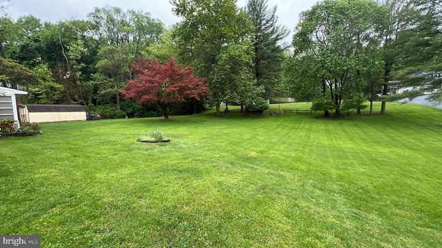 56 N ONEIL ST, Mohnton, PA 19540