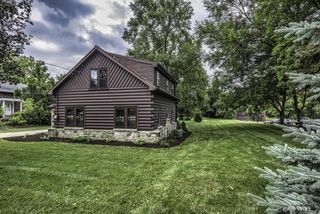 1541 E Racine AVENUE, Waukesha, WI 53186