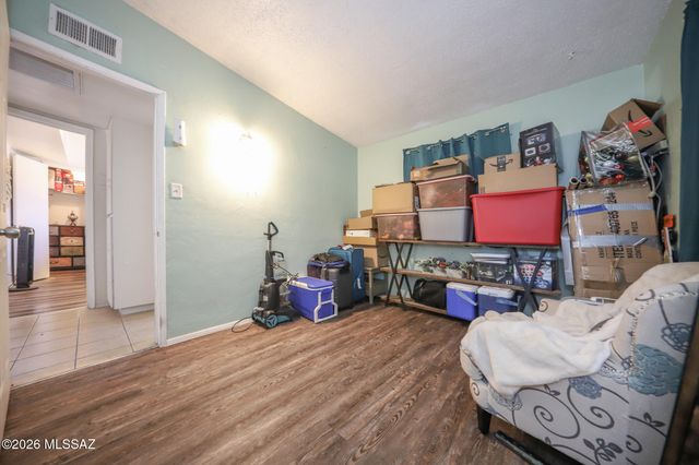 6272 E 25th Street, Tucson, AZ 85711