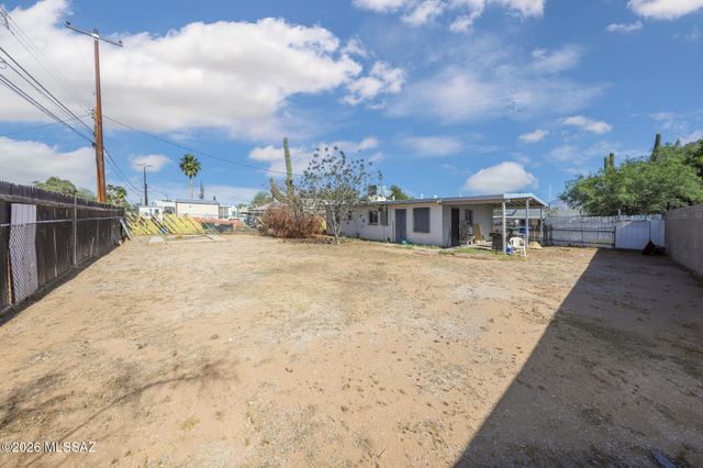 6272 E 25th Street, Tucson, AZ 85711