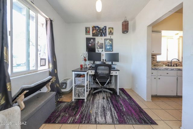 6272 E 25th Street, Tucson, AZ 85711