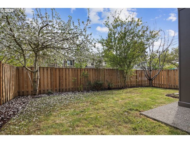 6344 Ne MEADOWGATE Ct, Hillsboro, OR 97124