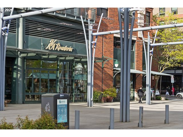 6344 Ne MEADOWGATE Ct, Hillsboro, OR 97124