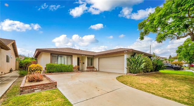 19529 Bouma, Cerritos, CA 90703