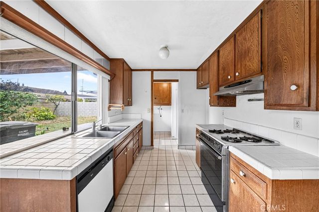 19529 Bouma, Cerritos, CA 90703